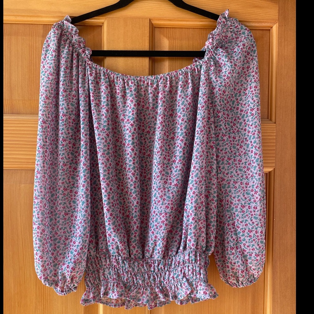 Collective concepts off the shoulder floral top